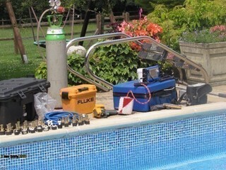 Swimming pool leak detection